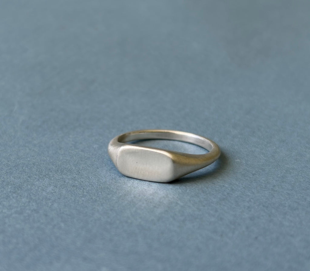 The Memory Signet, 14k